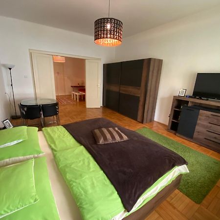 Holiday Apartments & Rooms Next Danube Promenade ブダペスト エクステリア 写真