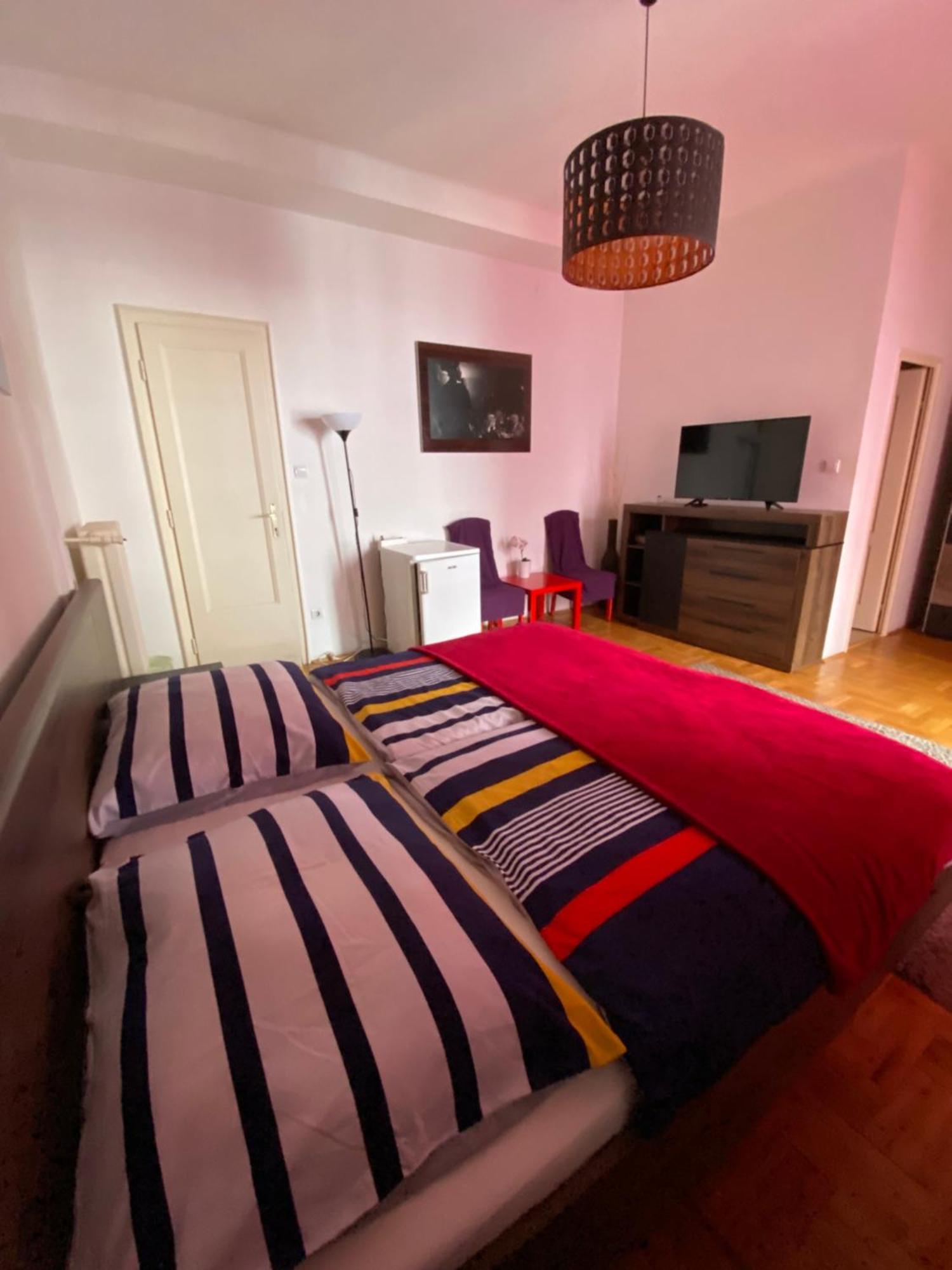 Holiday Apartments & Rooms Next Danube Promenade ブダペスト エクステリア 写真